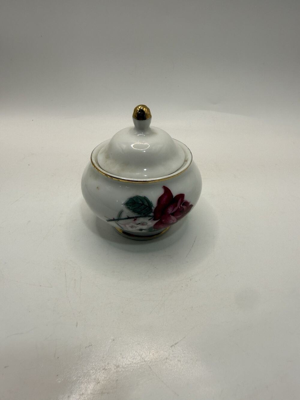Vintage Karen Carson Creations Porcelain Rose Refreshener Candle Lidded 3” *